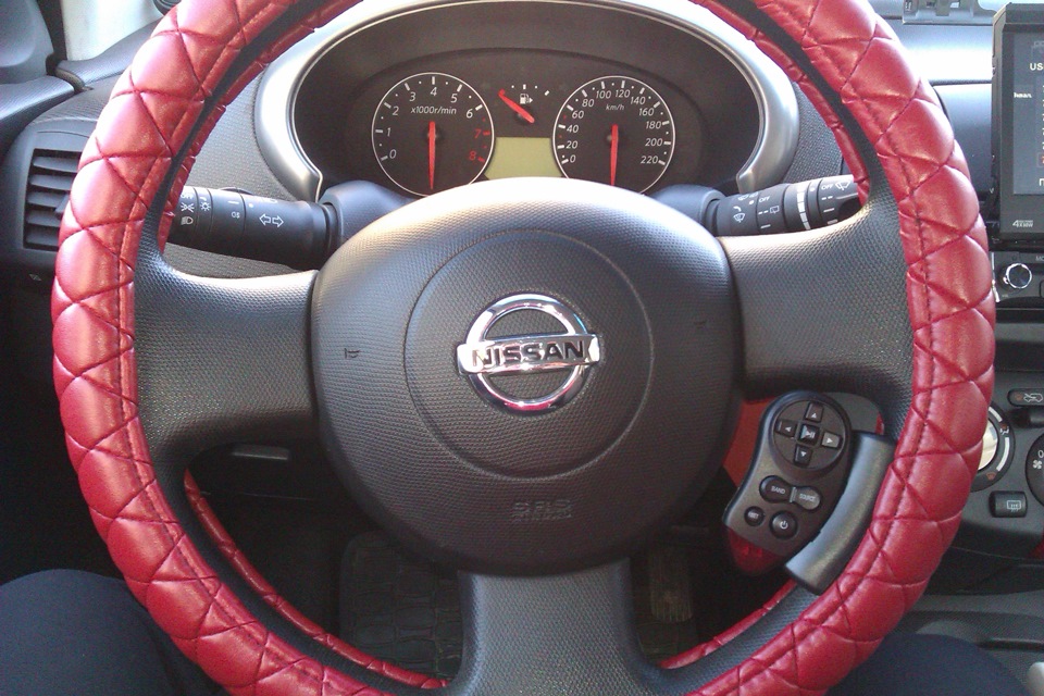 Универсальный пульт на руль — Nissan Micra (K12), 1,2 л, 2005 года ...