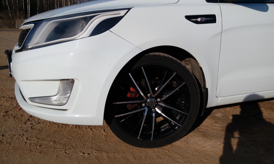 Enkei SC32 7x17/4x100 D73.1 ET40 BKF — KIA Rio 5door (3G), 1,6 л, 2012