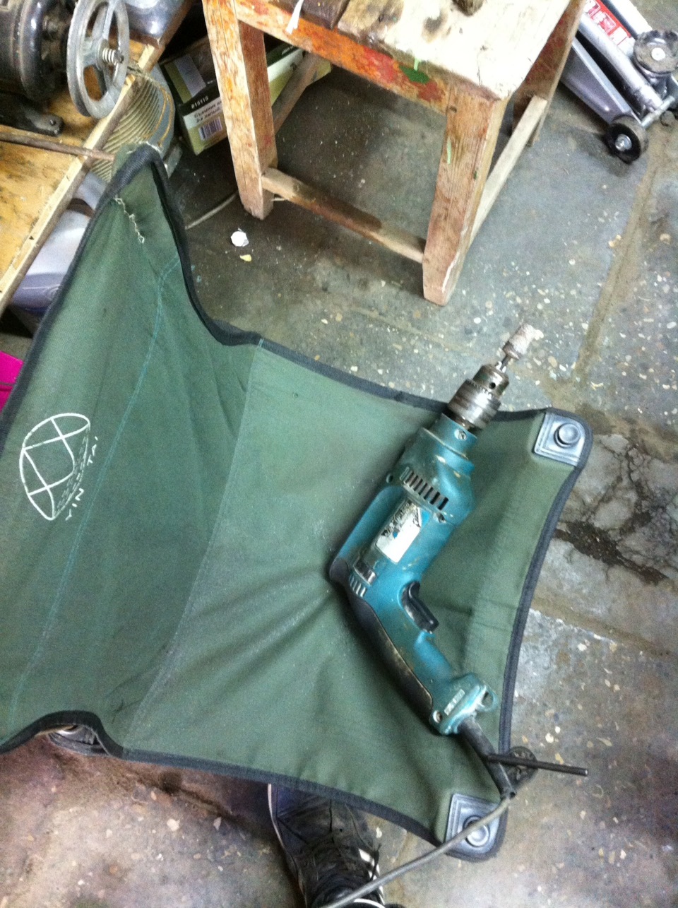 Замена сайлентблоков реактивных тяг на полеуретановые SS20 — Lada 21061 ...