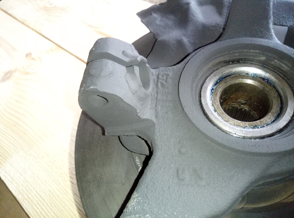 |Замена левого ступичного подшипника, ревизия рычага, восстановление ...