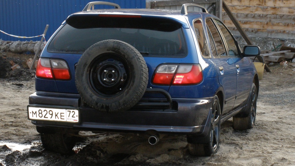 nissan lucino s-rv - бампер задний