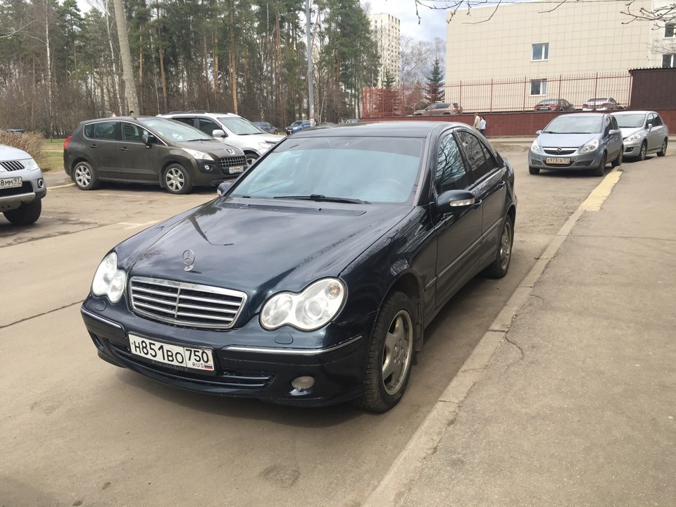 Пару дней и мой Мурзик снова в строю. — Mercedes-Benz C-Class (W203), 2 ...