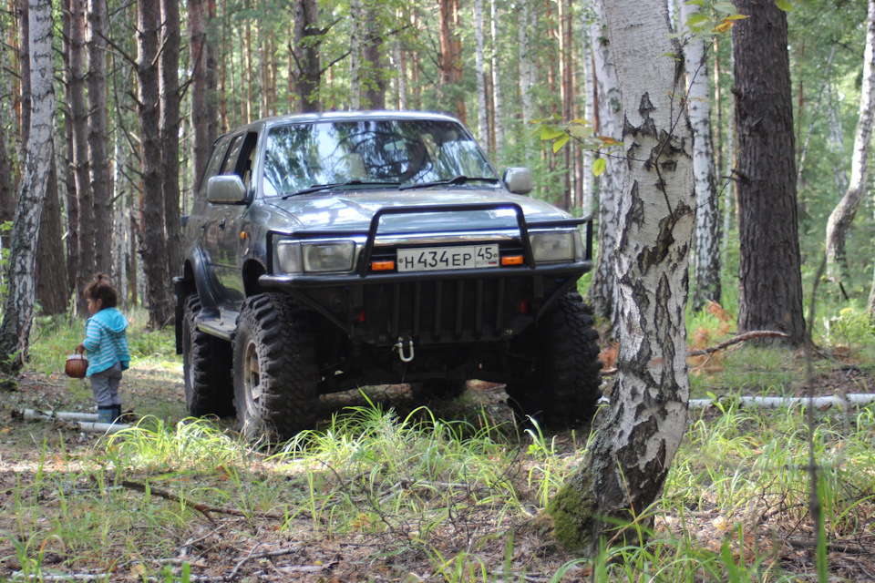 Фото в бортжурнале Toyota Hilux Surf (2G)
