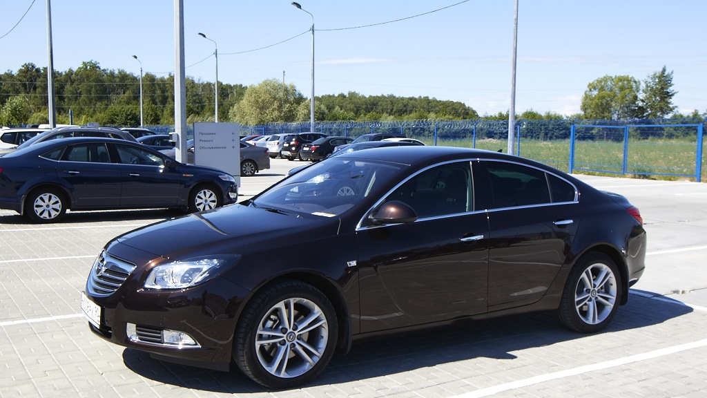 Opel Insignia 2011 Turbo 2 0