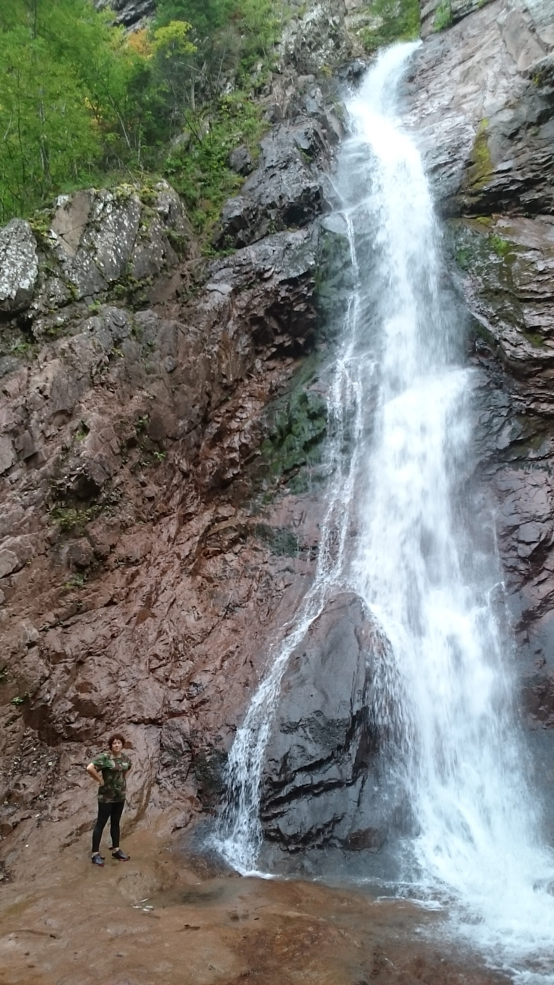 Чёрный шаман водопад Приморский