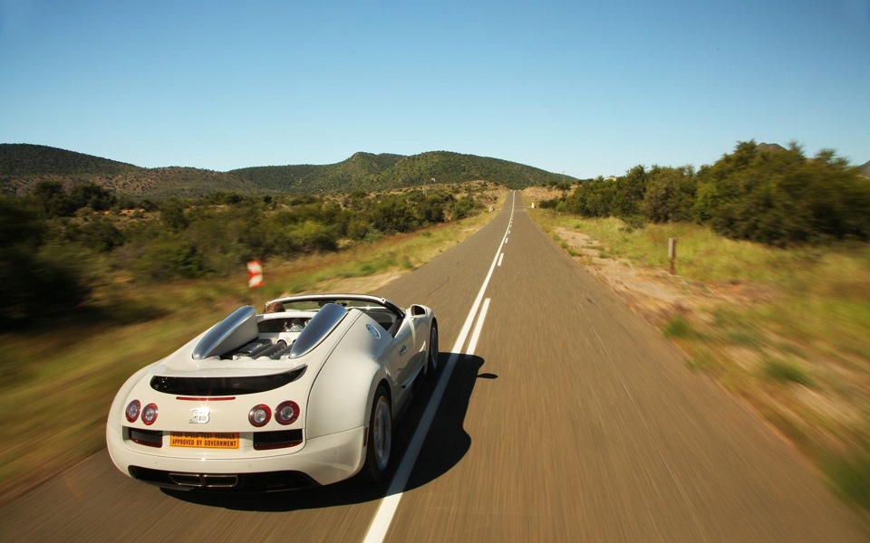 Bugatti Veyron 16 4 Grand Sport