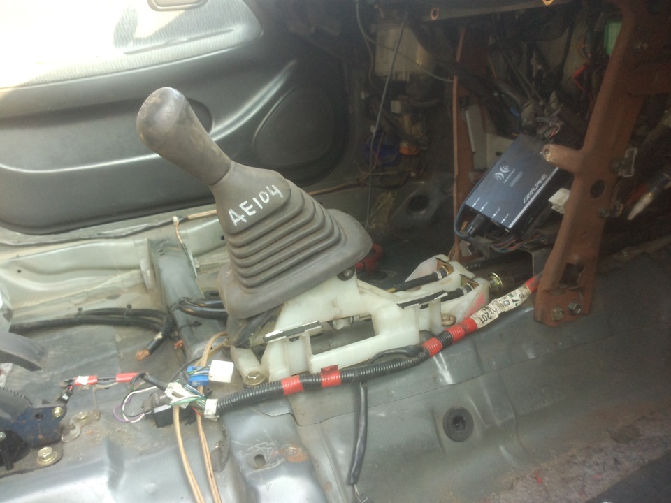 Фото в бортжурнале Toyota Corolla (100)