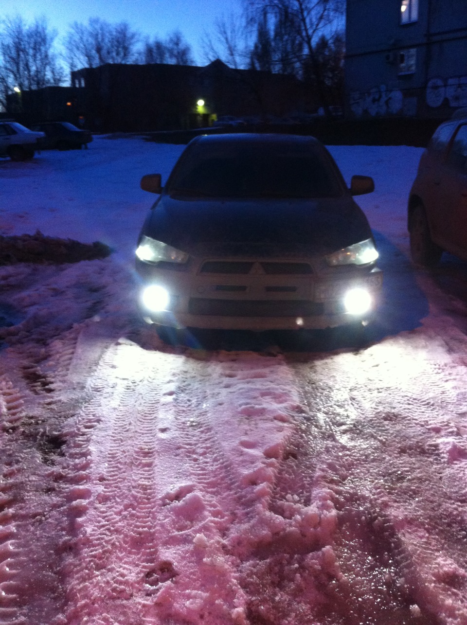 диодные лампочки — Mitsubishi Lancer X, 2009 года | электроника | DRIVE2