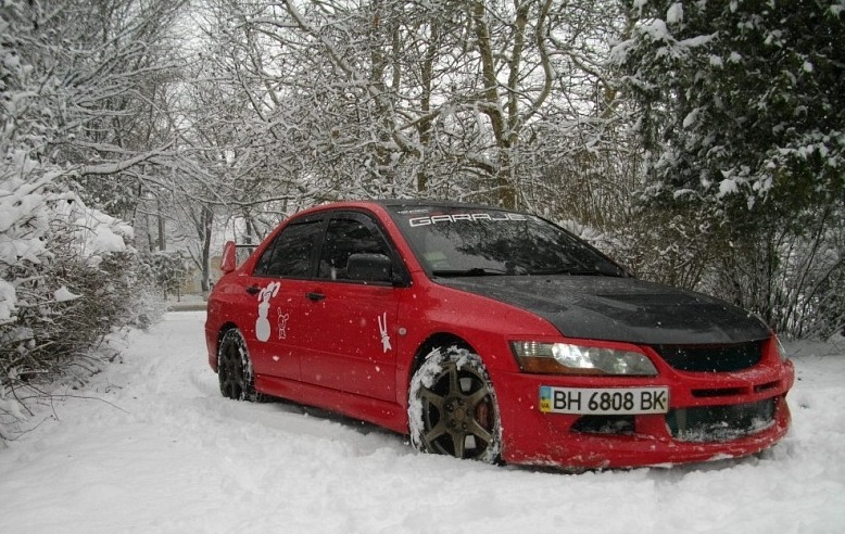 Mitsubishi Lancer Evolution 10 зима