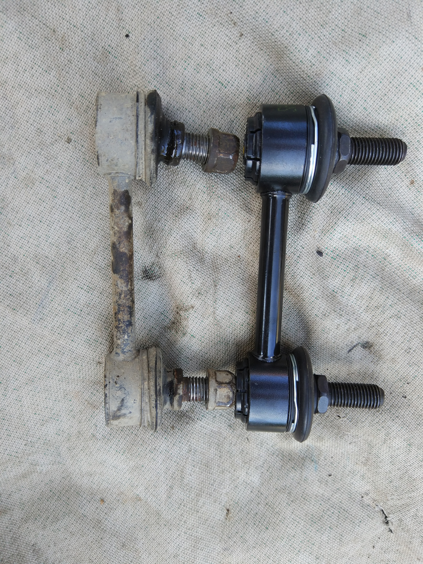 Стойка стабилизатора тойота камри. Линки переднего стабилизатора. Стойки стабилизатора додж калибр. Stabilizer link. Линки стабилизатора.