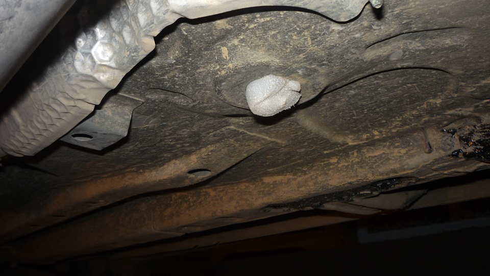 пробки на днище