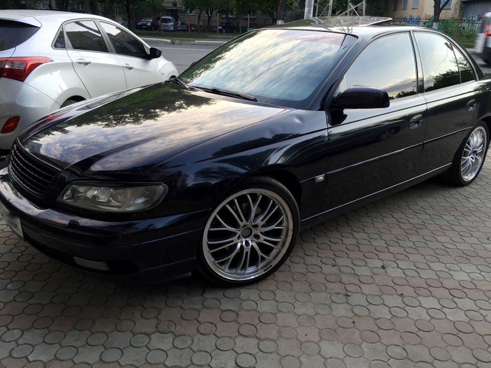 Opel Omega b камуфляж