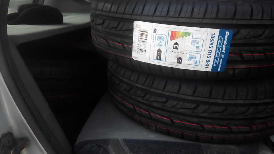 Купил Cordiant Road Runner 185/65 r15 88h — Renault Scenic I, 1,6 л ...