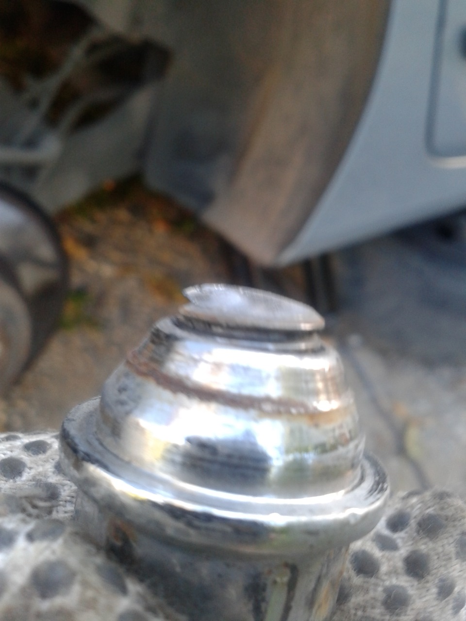 Оторвало шпильку на задней ступице — Hyundai Solaris, 1,6 л, 2013 года ...