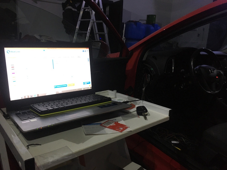 Kick panel в автомобиле
