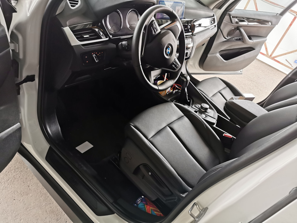 Фото в бортжурнале BMW X1 (F48)