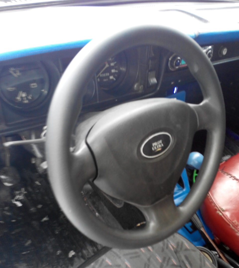 Как снять руль на ваз 2104 Замена штатного руля ваз 2104 2105 2107 - Lada 21043, 1,5 л, 1985 года тюнинг DR
