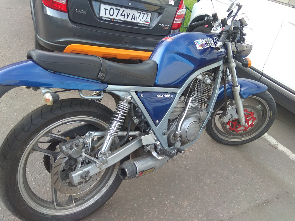 Yamaha SRX 400