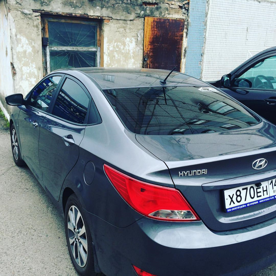 37. Теперь тонирован…зад) — Hyundai Solaris (1G), 1,6 л, 2015 года ...