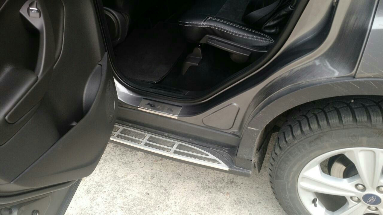 Пороги куга. Пороги на Форд Куга 2. Чистые пороги Ford Kuga 2013. Порог подножки для Форд Куга 2. Пороги Ford Kuga Erkil.