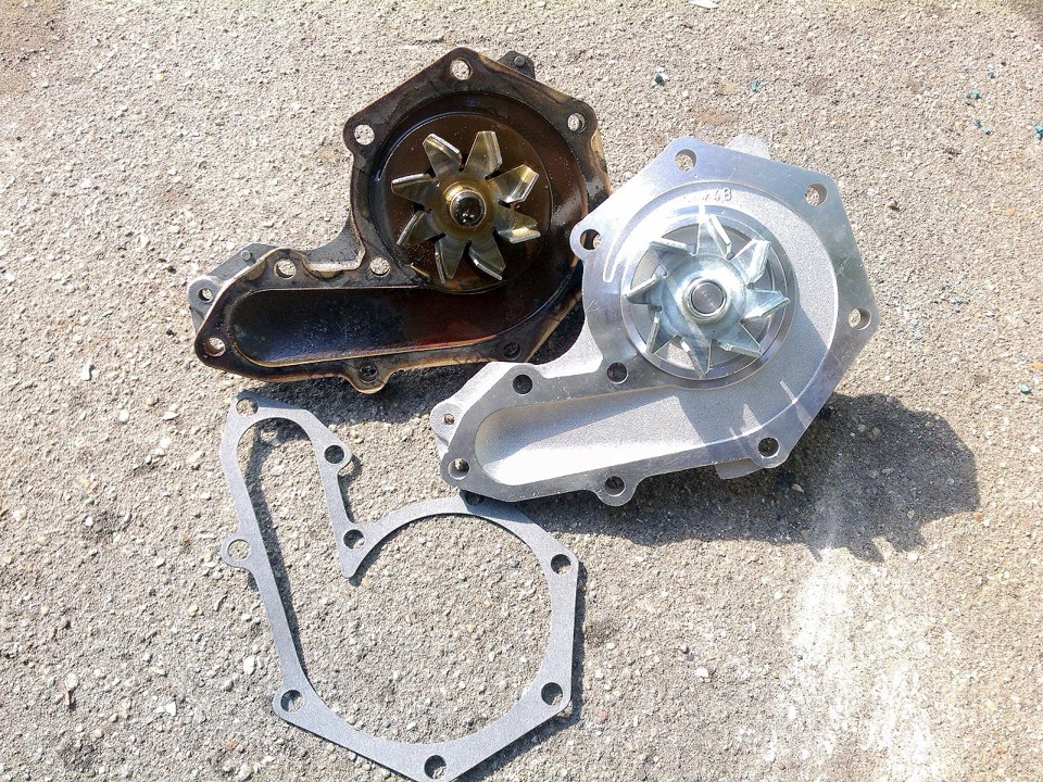 Шкив КОЛЕНвАла или заодно поменяю что бы два раза не лазить ...