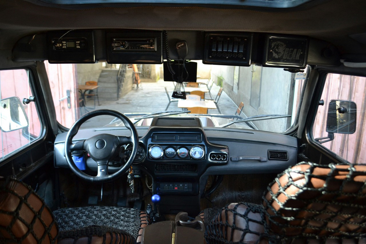 УАЗ 469 тентованный салон