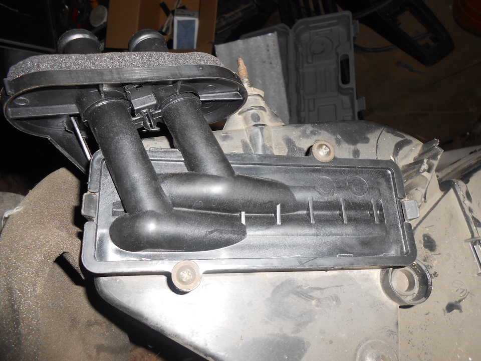 Замена радиатора печки - Volkswagen Golf Mk2, 1,6 л, 1984 года своими руками DRI