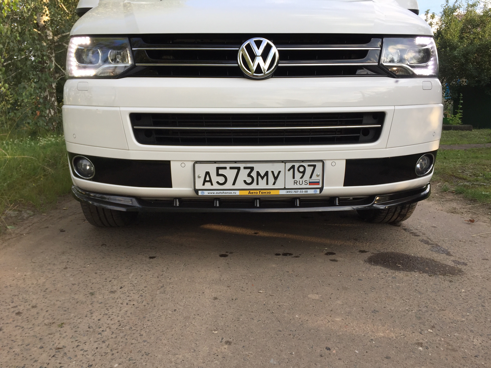 Защита. Накладка на бампер vw t5 gp. Сплиттер vw t6. Бампер т6. Бампер передний vw caravelle t6.