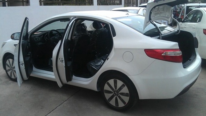 KIA Rio Kiana
