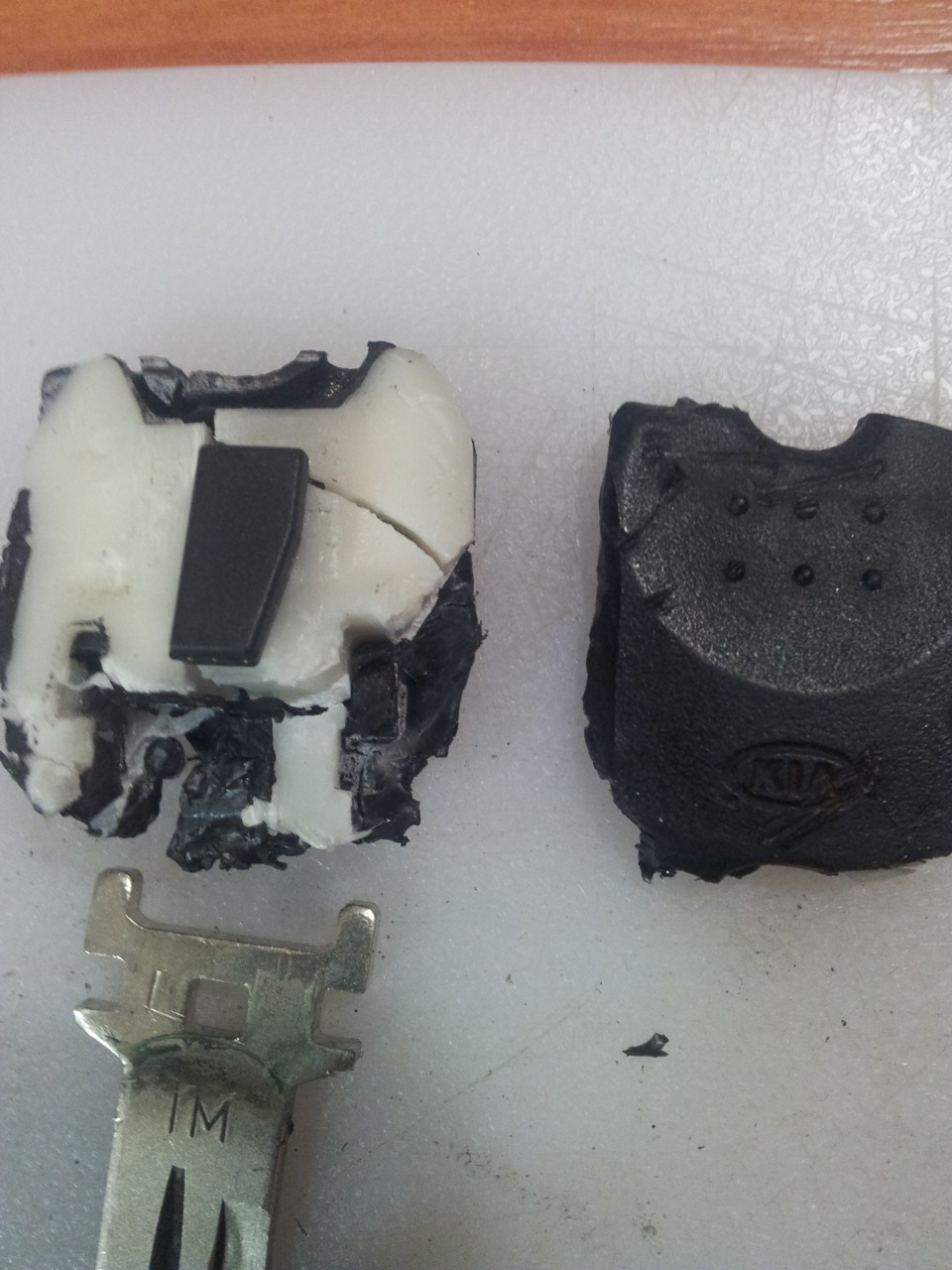 5cedac8s 960 Как открыть брелок киа церато