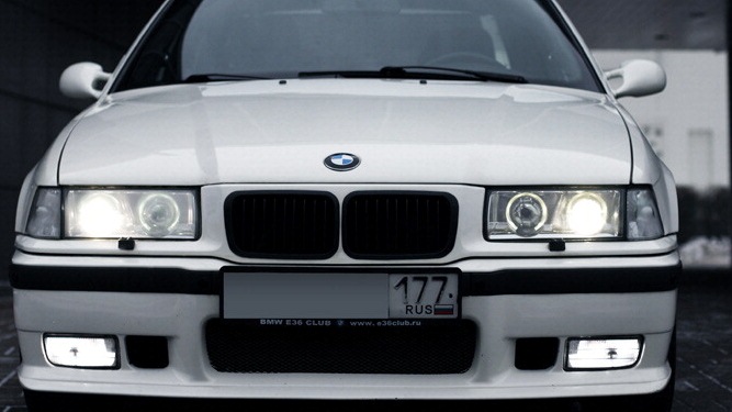 BMW 3 series 318 белый перламутр