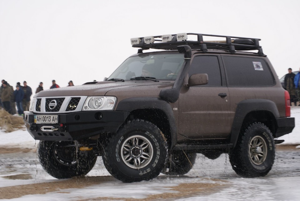 Nissan Safari (Y60) 2.8 дизельный 1995 Очень прочный автомобиль на DRIVE2