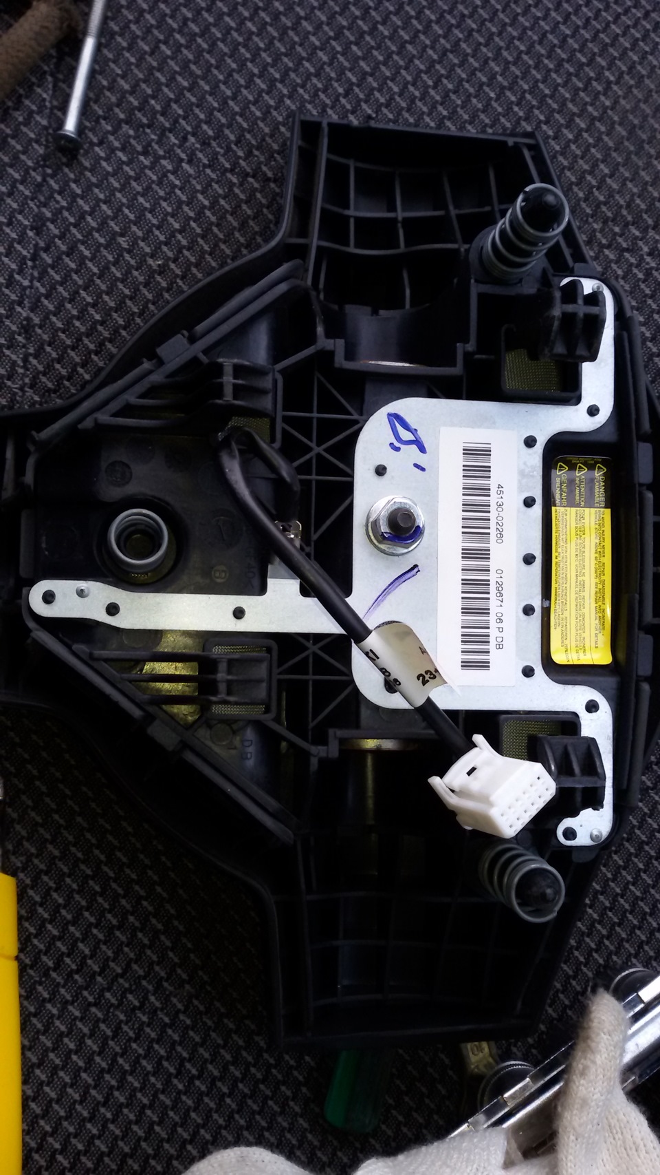 Рулевое колесо тойота королла 120 кузов