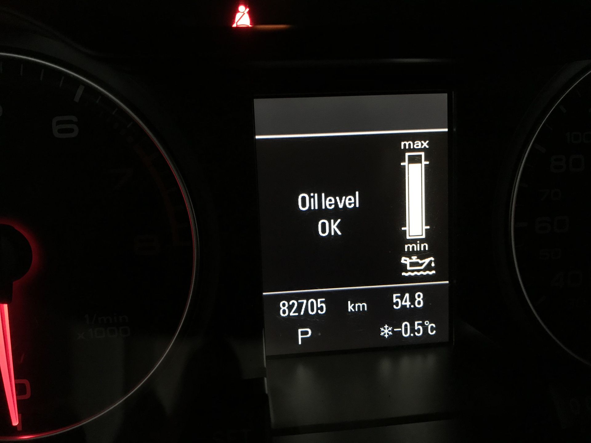 Top up oil level перевод. Audi a4 b8 2.0 quattro 211лс какой нужен аккумулятор