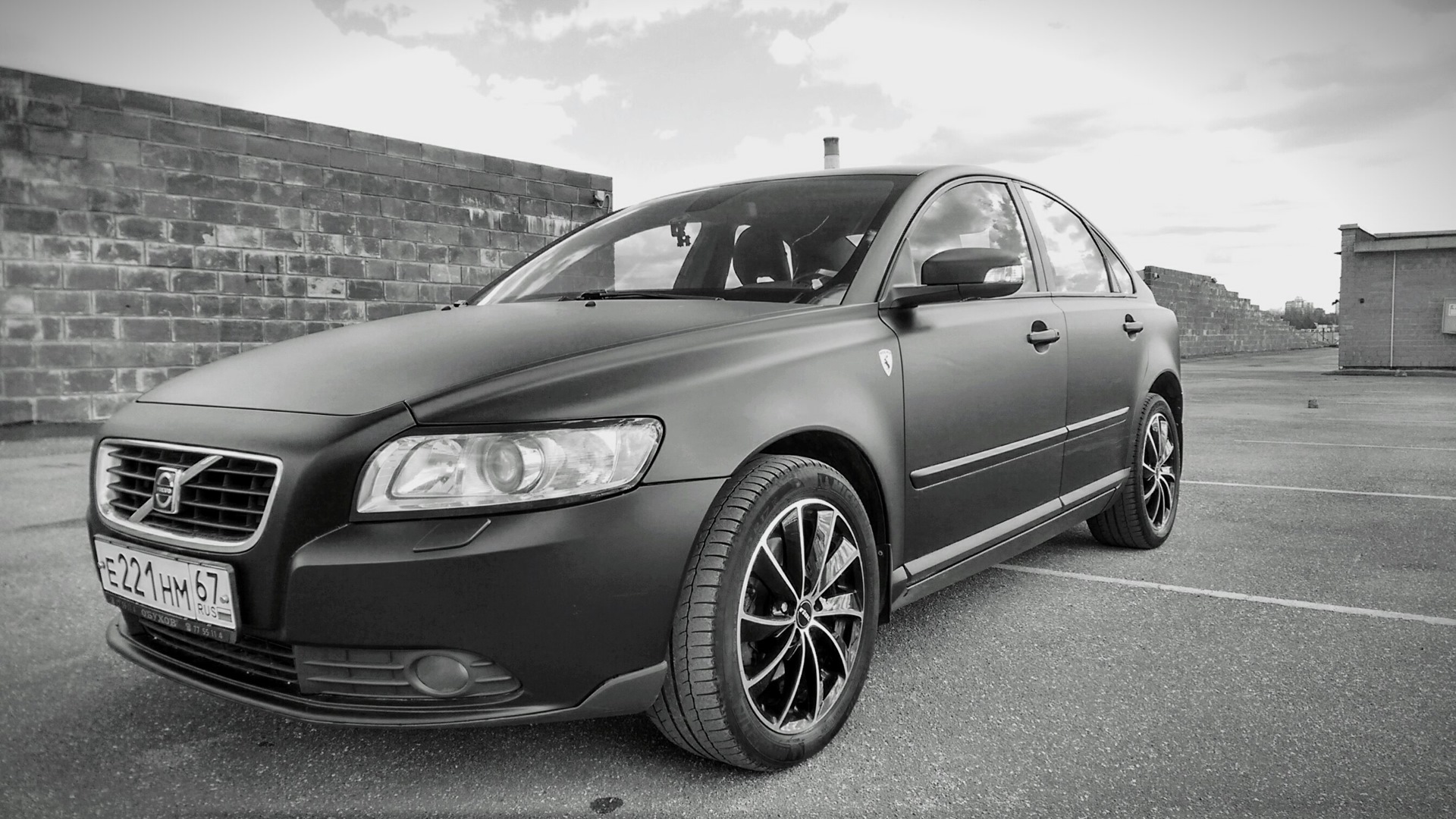 S 40 15. Volvo s40. Volvo s40 матовый. Volvo s40 черная. Volvo s40 черная матовая.