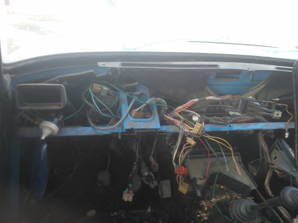 небольшой ремонт рулевой колонки — Lada 2107, 1,6 л, 1991 года | своими ...