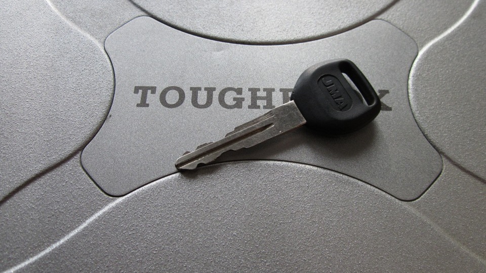 Лопнула шина на ходу. — Honda Prelude (BA8, BA9, BB1, BB4), 2,2 л, 1992 ...