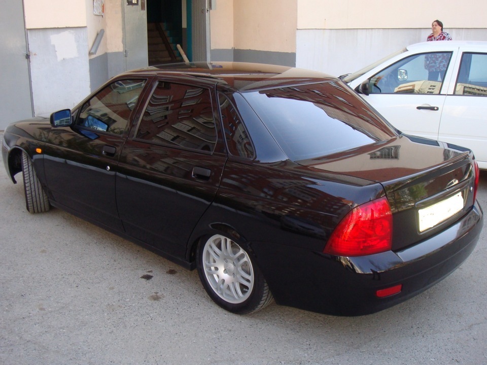 В плане достичь этого идеала… — Lada Приора седан, 1,6 л, 2007 года ...