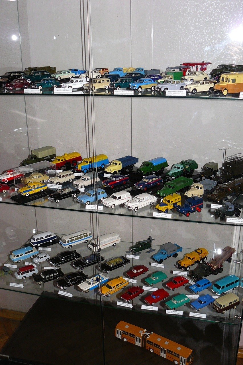 Интернет магазины моделей машин. Коллекция моделей автомобилей. Коллекция масштабных моделей. Коллекция масштабных моделей автомобилей. Коллекционирование масштабных моделей автомобилей.