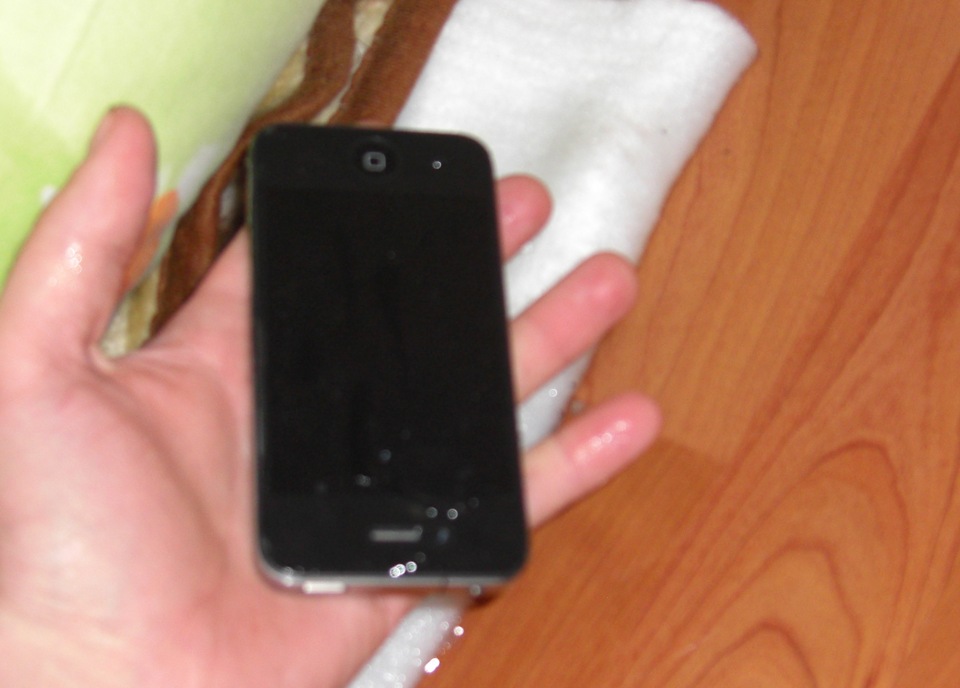 Если утонул мобильный телефон — DRIVE2