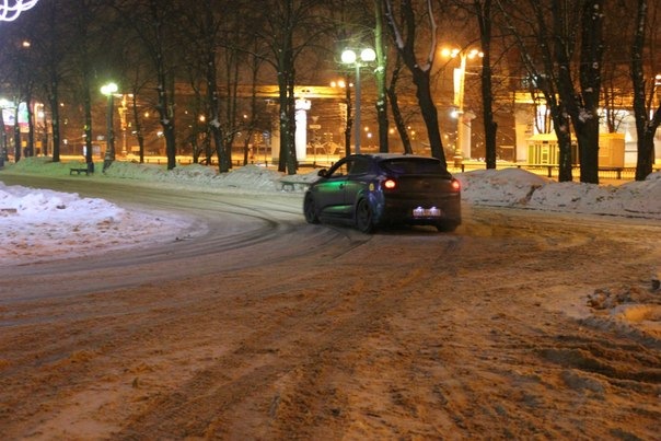 ДРИФТ ?! Или как давать угла на переднем приводе =) — KIA Pro_Ceed, 2 л ...