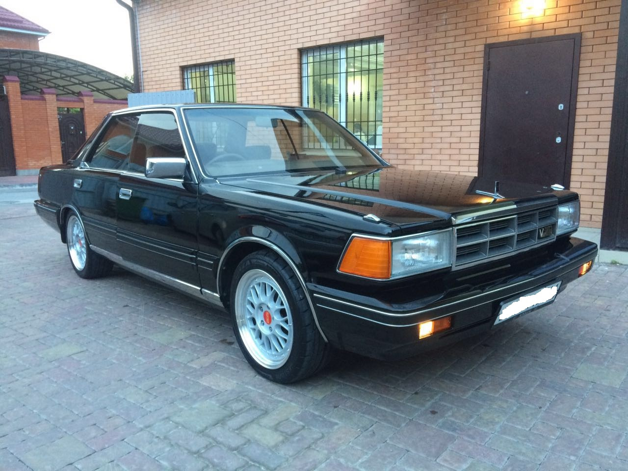 Turbo vip. Nissan Cedric 1985. Nissan Cedric 80. Ниссан Цедрик 1985 года. Nissan Cedric 1985 года.