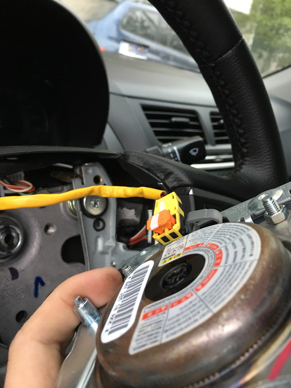 5d586f9s 960 крепление телефона в солярисе