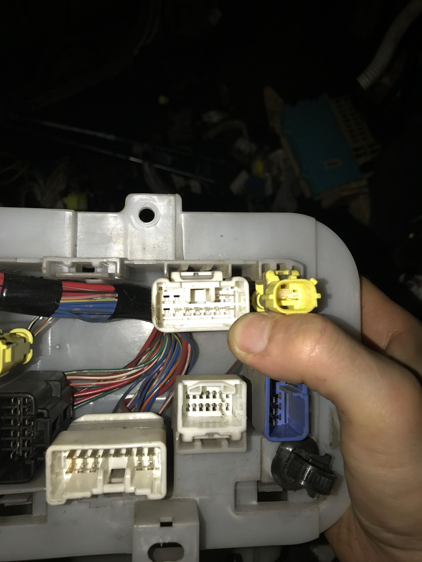 Подключение Подогрева зеркал — Toyota Celica (230), 1,8 л, 1999 года ...