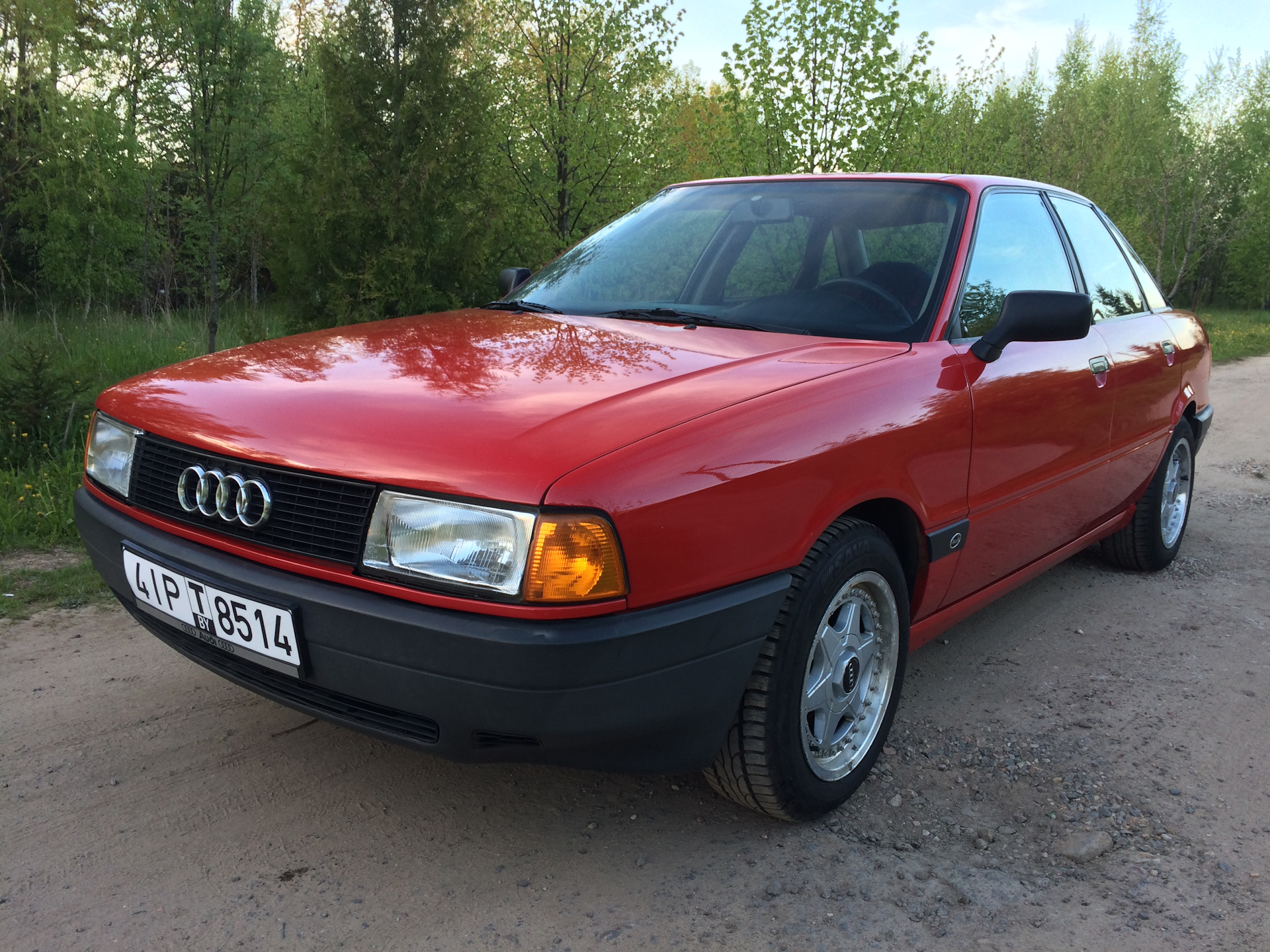 Купить ауди 80 б4 в беларуси. Ауди 80 бочка. Audi 80 b4 1988. Ауди 80 1.6. Audi 80 b3 1988.