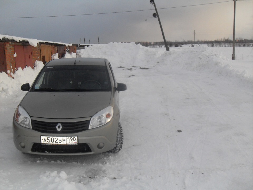 Вопрос: как заехать в гараж с оранжевыми воротами? ))) — Renault ...