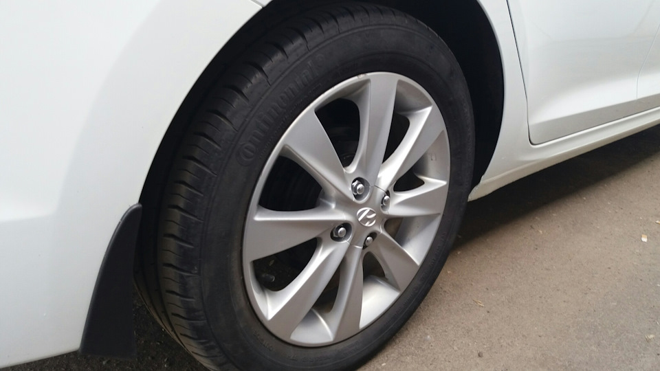 Чернение резины и пластика глицерином — Hyundai Solaris (2G), 1,6 л ...