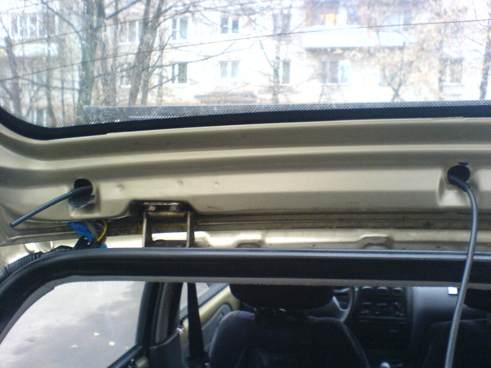 Задний дворник от Лачетти вагон. — Daewoo Matiz (M100/M150), 0,8 л ...