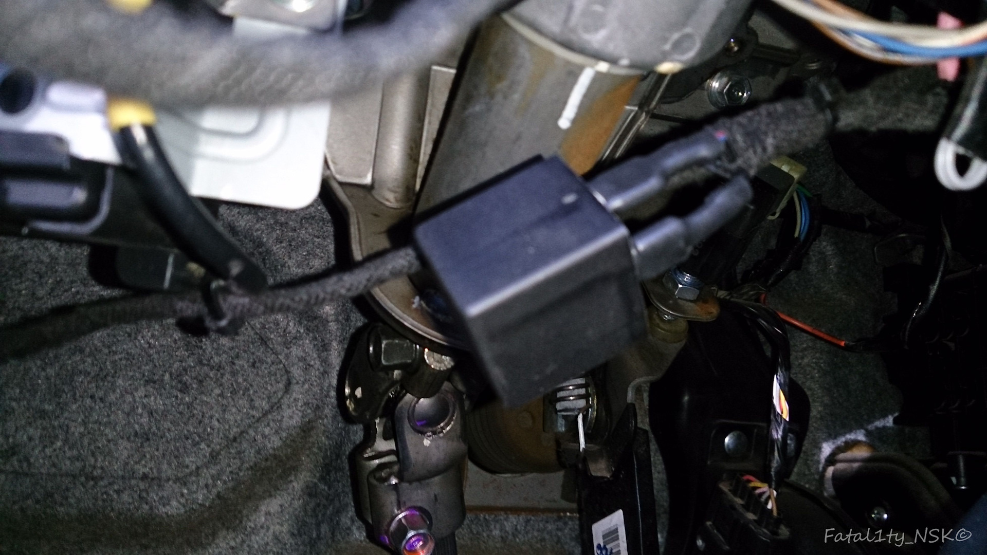 Реле поворотов санта фе 2 Реле поворотников LED + диодные лампы. - Hyundai Santa Fe (2G), 2,7 л, 2008 года