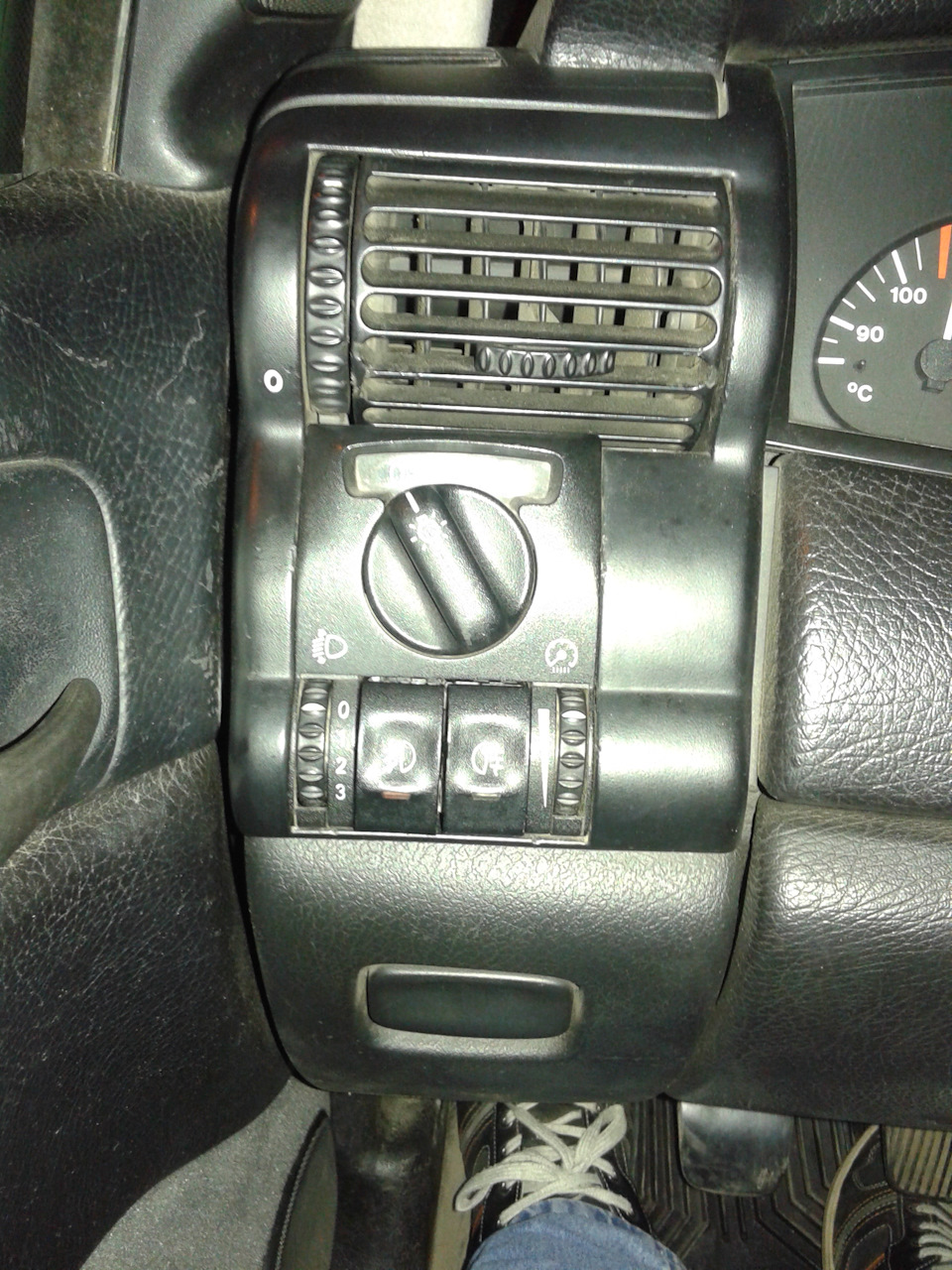 подсветка блока света гаснет при включении света + реанимация кнопки ...